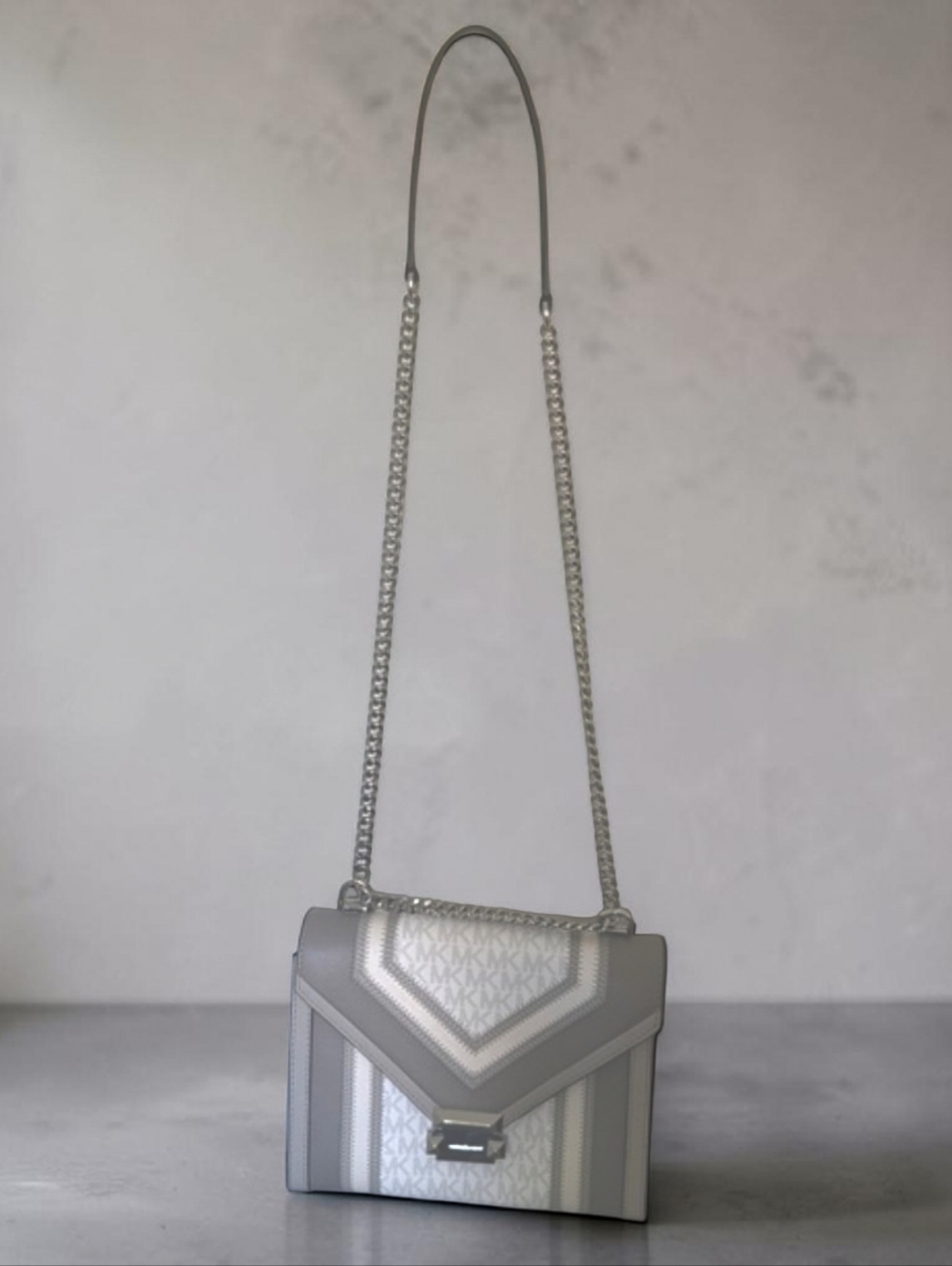MICHAEL KORS Whitney Logo Convertible Shoulder Bag With Dustbag NWOT $598 - Picture 5 of 7
